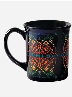 Pendleton Shared Spirits Legendary Blanket 18 oz Ceramic Coffee Mug Black